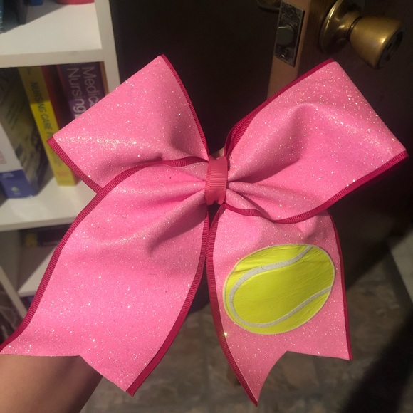 Pink tennis glitter bow - Picture 2 of 2